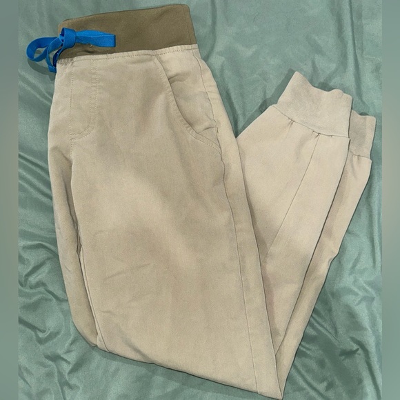 FIGS SCRUB SET XXSP - Picture 4 of 5